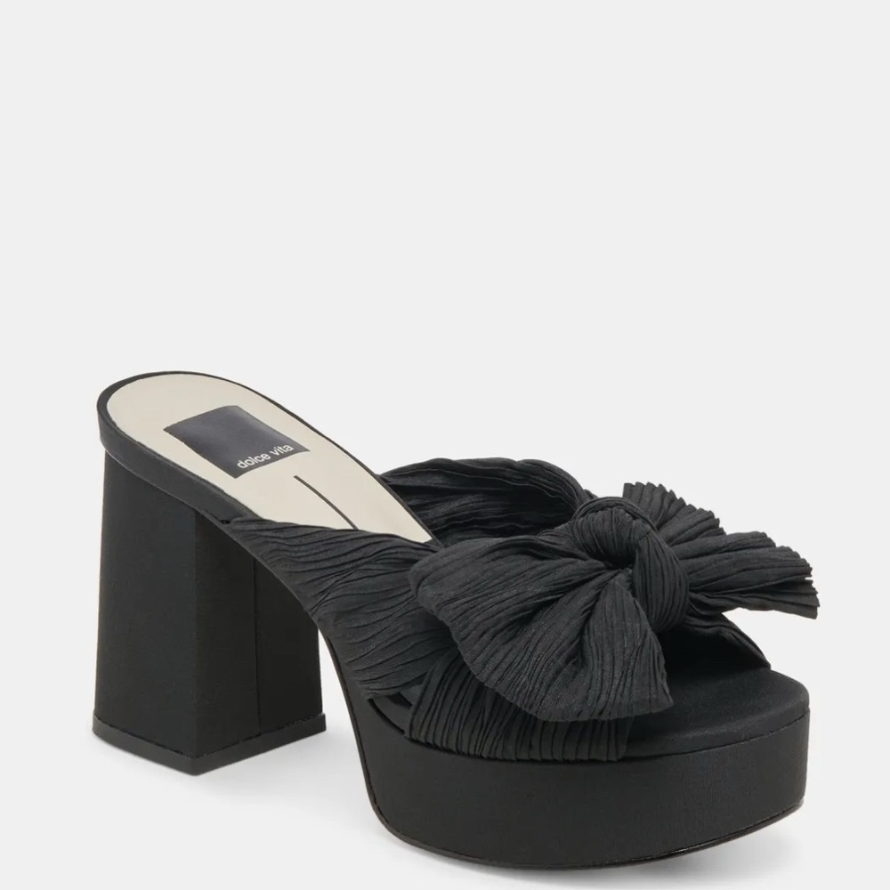 NEVER WORN - Dolce Vita Blare Heels Onyx Satin - size 7